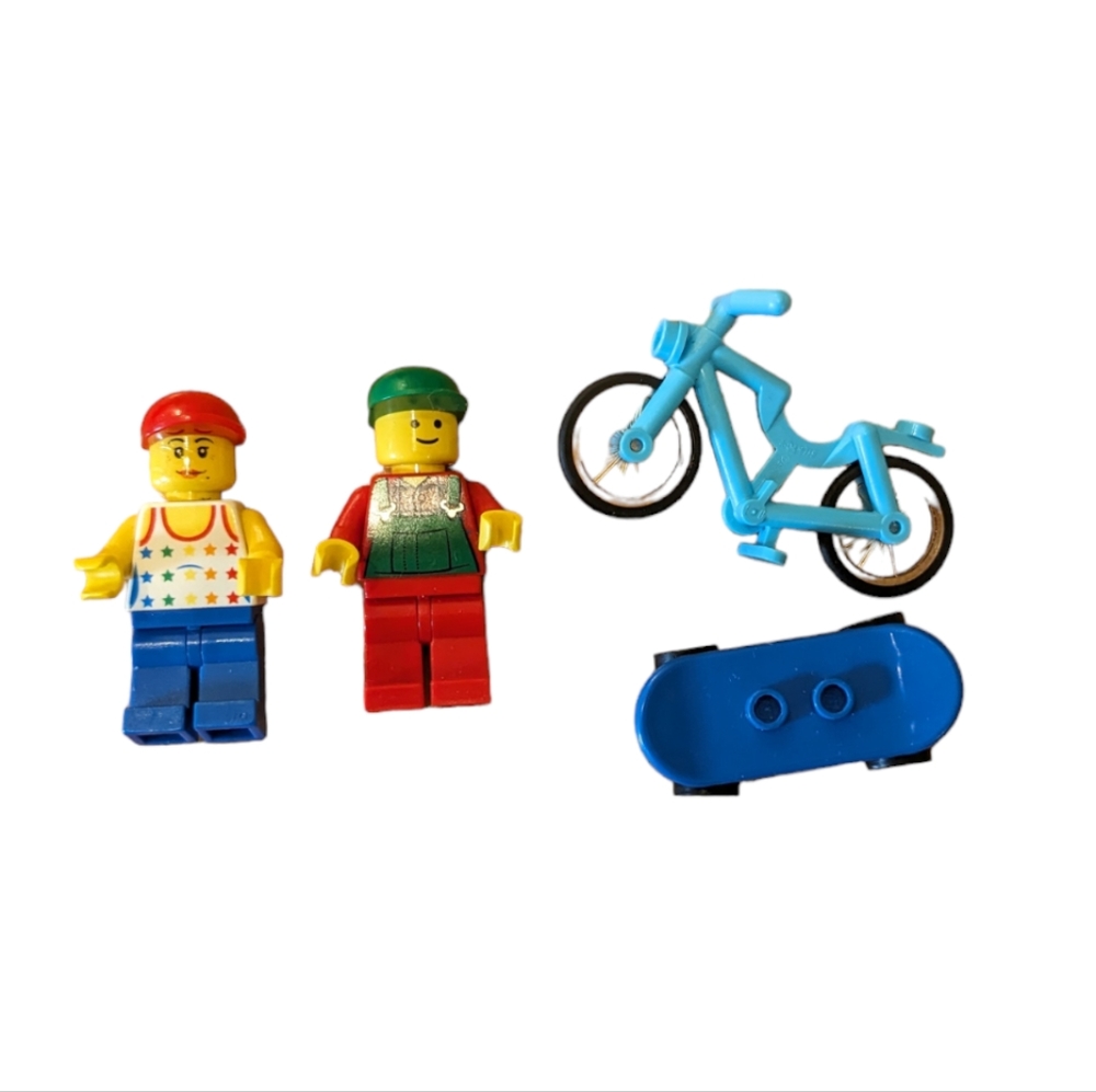 LEGO rare mini figs Skateboard/Longboard & Bicycle riders bundle